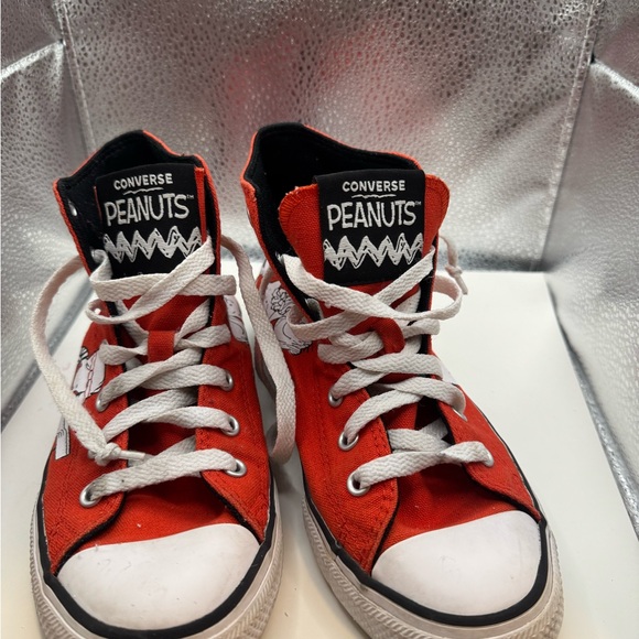 Chuck Taylor Peanuts Red high tops - Picture 9 of 13